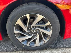 2018 Honda Civic - Image 17