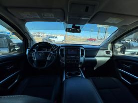 2017 NISSAN TITAN XD CREW CAB PICKUP V8, TURBO DIESEL, 5.0L PRO-4X PICKUP 4D 6 1/2 FT