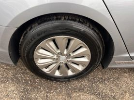 2016 HYUNDAI SONATA HYBRID