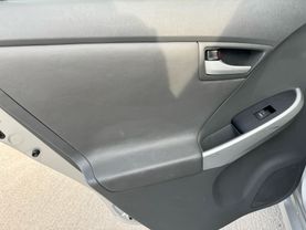 2010 TOYOTA PRIUS HATCHBACK 4-CYL, HYBRID, 1.8 LITER II HATCHBACK 4D