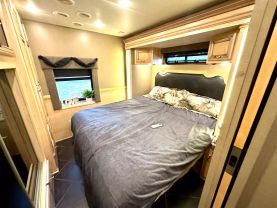 Used 2015 NEWMAR CANYON STAR - - 3914 - LA Auto Star located in Virginia Beach, VA