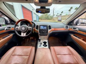 2011 JEEP GRAND CHEROKEE SUV V8, 5.7 LITER OVERLAND SPORT UTILITY 4D