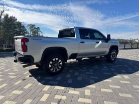 2021 CHEVROLET SILVERADO 2500 HD CREW CAB PICKUP V8, 6.6 LITER CUSTOM PICKUP 4D 6 1/2 FT