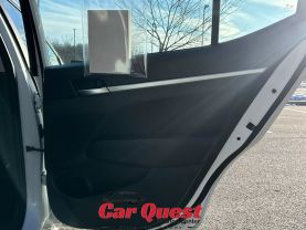 2019 Hyundai Elantra - Image 15