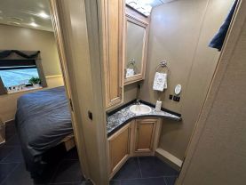 Used 2015 NEWMAR CANYON STAR - - 3914 - LA Auto Star located in Virginia Beach, VA
