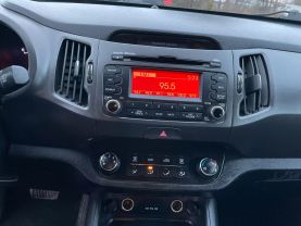 2013 Kia Sportage - Image 19