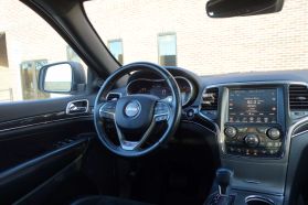 2017 JEEP GRAND CHEROKEE SUV V8, VVT, 5.7 LITER TRAILHAWK SPORT UTILITY 4D