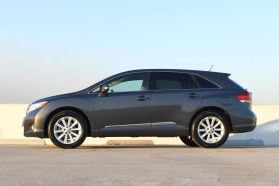 2012 TOYOTA VENZA WAGON 4-CYL, 2.7 LITER LE WAGON 4D