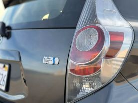 2012 TOYOTA PRIUS C HATCHBACK 4-CYL, HYBRID, 1.5 LITER FOUR HATCHBACK 4D