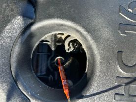 2013 Hyundai Elantra - Image 32