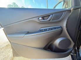 2018 Hyundai Kona Sel Sport Utility 4d - Image 18