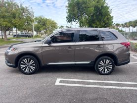 2019 MITSUBISHI OUTLANDER SUV 4-CYL, 2.4 LITER ES SPORT UTILITY 4D