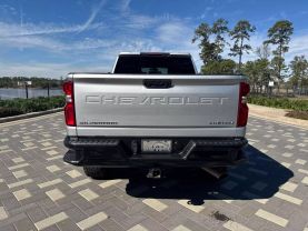 2021 CHEVROLET SILVERADO 2500 HD CREW CAB PICKUP V8, 6.6 LITER CUSTOM PICKUP 4D 6 1/2 FT