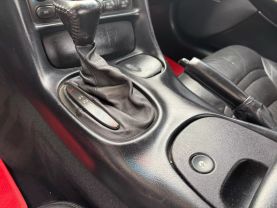1998 CHEVROLET CORVETTE CONVERTIBLE V8, 5.7 LITER CONVERTIBLE 2D