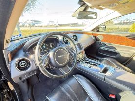 2016 Jaguar Xj Xj R-sport Sedan 4d - Image 13