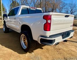 2019 CHEVROLET SILVERADO 1500 CREW CAB PICKUP V8, ECOTEC3, DFM, 6.2 LITER HIGH COUNTRY PICKUP 4D 5 3/4 FT