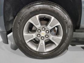 2017 Chevrolet Colorado Crew Cab - - Image 38