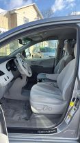 2012 Toyota Sienna Le Minivan 4d - Image 9