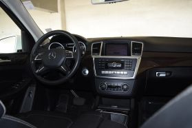2015 MERCEDES-BENZ M-CLASS SUV V6, 3.5 LITER ML 350 SPORT UTILITY 4D