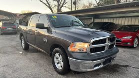 2014 Ram 1500 Crew Cab - Image 8