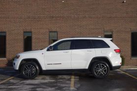 2017 JEEP GRAND CHEROKEE SUV V8, VVT, 5.7 LITER TRAILHAWK SPORT UTILITY 4D