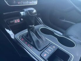 2017 KIA SORENTO SUV V6, GDI, 3.3 LITER EX SPORT UTILITY 4D