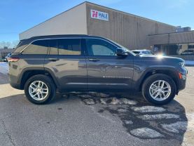 2024 JEEP GRAND CHEROKEE SUV V6, VVT, 3.6 LITER LAREDO X SPORT UTILITY 4D
