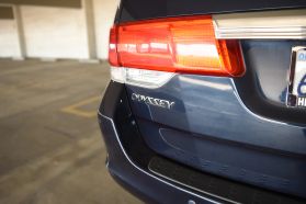 2010 HONDA ODYSSEY VAN V6, VTEC, 3.5 LITER TOURING MINIVAN 4D