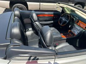 2004 LEXUS SC CONVERTIBLE V8, 4.3 LITER SC 430 CONVERTIBLE 2D