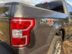 2019 FORD F150 SUPERCREW CAB PICKUP V8, FLEX FUEL, 5.0 LITER XL PICKUP 4D 5 1/2 FT