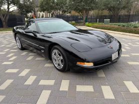 1998 CHEVROLET CORVETTE CONVERTIBLE V8, 5.7 LITER CONVERTIBLE 2D