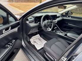 2021 Kia K5 - Image 12