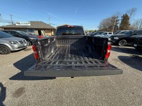 2015 GMC SIERRA 1500 CREW CAB PICKUP V8, ECOTEC3, 5.3 LITER SLE PICKUP 4D 5 3/4 FT