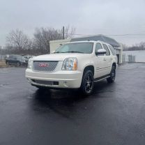 2014 GMC YUKON SUV V8, FLEX FUEL, 6.2 LITER DENALI SPORT UTILITY 4D