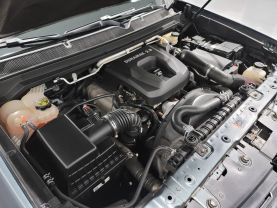 2017 Chevrolet Colorado Crew Cab - - Image 24