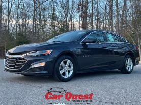 2023 Chevrolet Malibu - Image 3