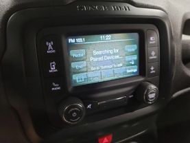 2016 Jeep Renegade - - Image 32