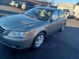 2009 HYUNDAI SONATA SEDAN 4-CYL, 2.4 LITER GLS SEDAN 4D