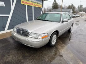 2005 Mercury Grand Marquis - Image 2