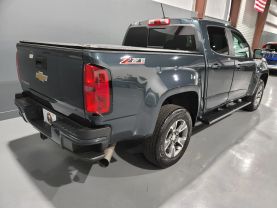 2017 Chevrolet Colorado Crew Cab - - Image 3