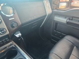 2013 FORD F350 SUPER DUTY CREW CAB PICKUP V8, TURBO DIESEL, 6.7 LITER XL PICKUP 4D 8 FT