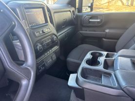 2021 CHEVROLET SILVERADO 2500 HD CREW CAB PICKUP V8, 6.6 LITER CUSTOM PICKUP 4D 6 1/2 FT