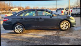 2016 Toyota Camry Le Sedan 4d - Image 6