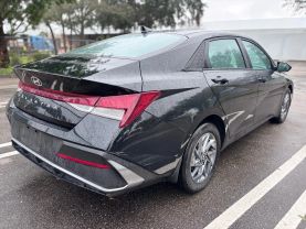 2024 HYUNDAI ELANTRA SEDAN 4-CYL, 2.0 LITER SEL SEDAN 4D