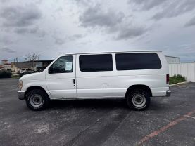 2010 FORD E350 SUPER DUTY PASSENGER