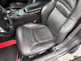 1998 CHEVROLET CORVETTE CONVERTIBLE V8, 5.7 LITER CONVERTIBLE 2D