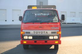 1994 TOYOTA TOYOACE TRUCK 3Y FIRE TRUCK
