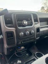 2014 RAM 2500 CREW CAB PICKUP V8, HEMI, 6.4 LITER TRADESMAN PICKUP 4D 6 1/3 FT