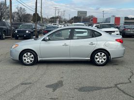 2008 Hyundai Elantra - Image 2
