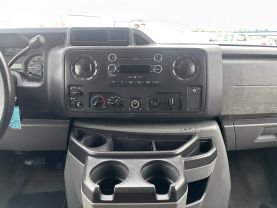 2011 FORD E150 PASSENGER